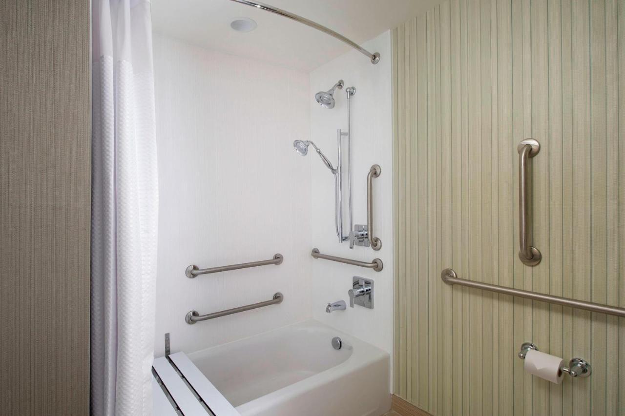 Hotel Courtyard By Marriott Nashville Se/Murfreesboro 3*