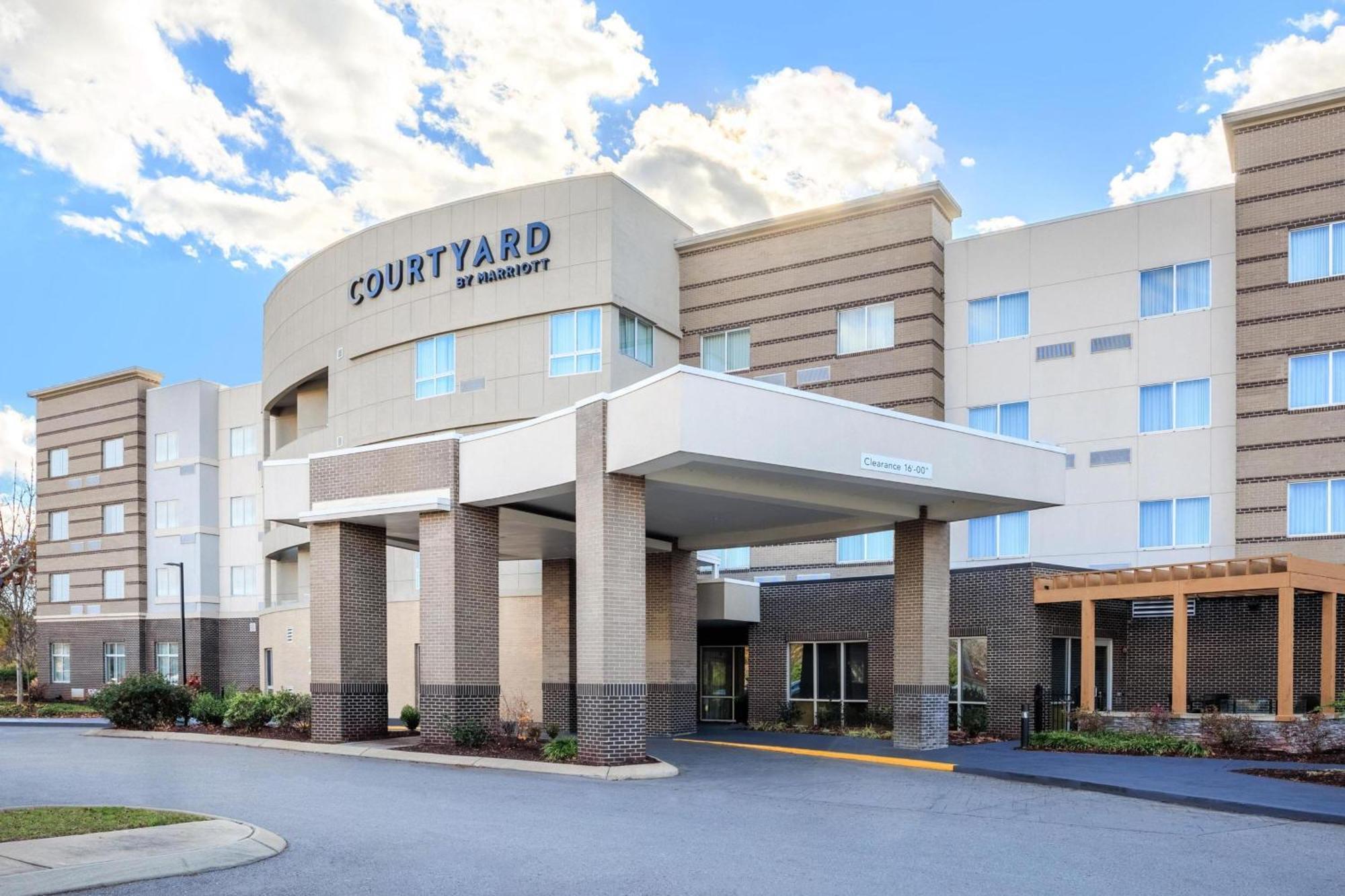 Courtyard By Marriott Nashville Se/Murfreesboro Hotel