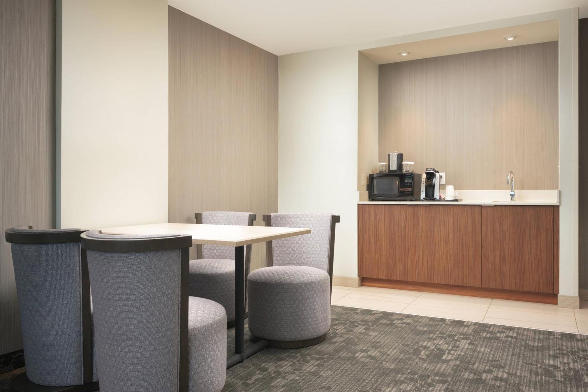 Courtyard By Marriott Nashville Se/Murfreesboro 3* Murfreesboro