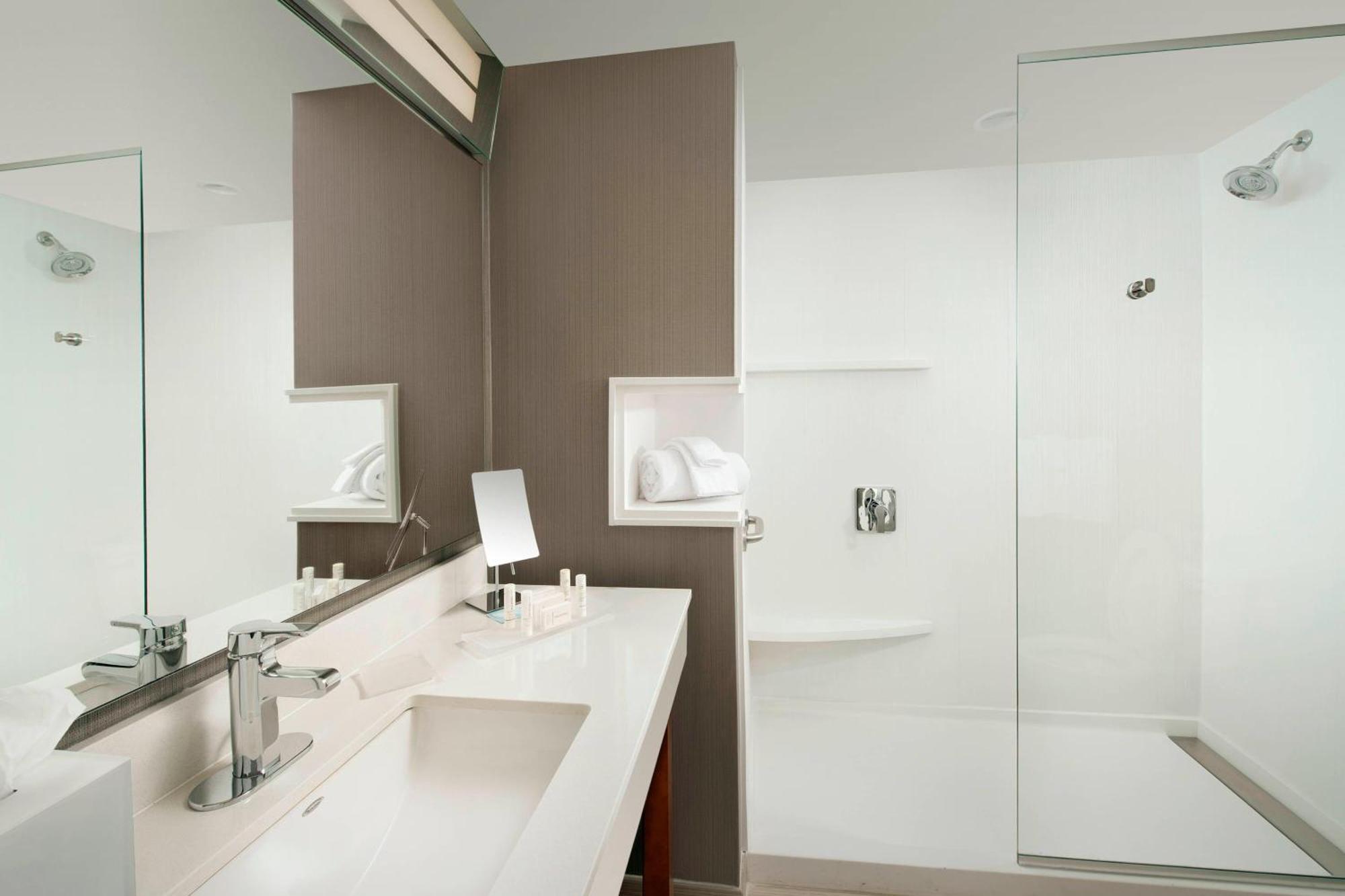 Courtyard By Marriott Nashville Se/Murfreesboro Hotel